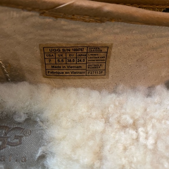 Ugg Australia Alloway Studded Leopard Flats - Picture 8 of 9